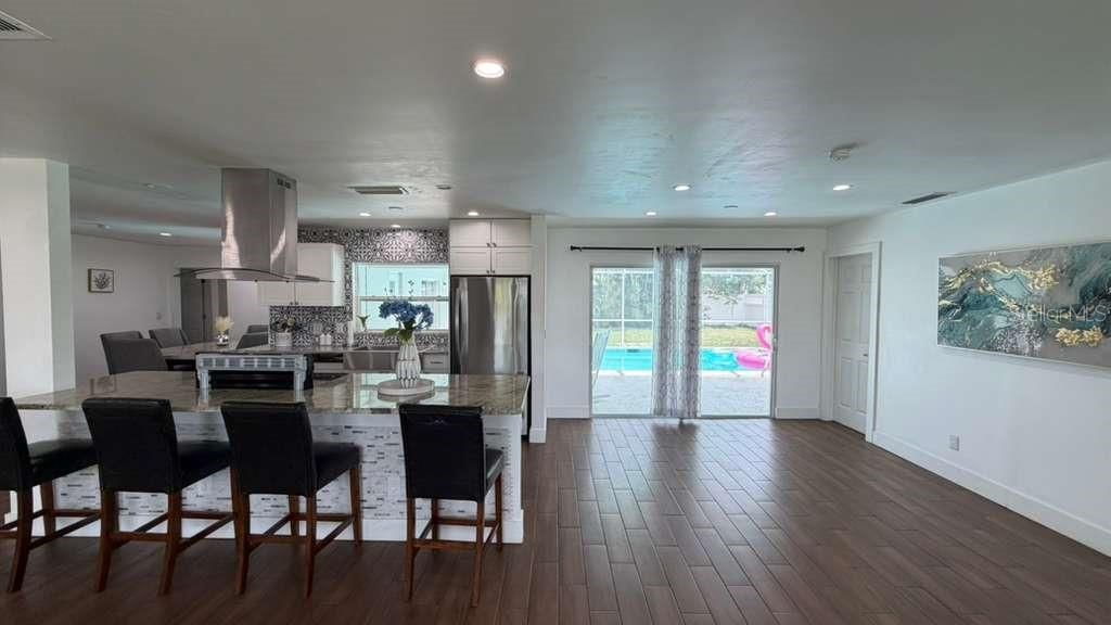 For Sale: $470,000 (4 beds, 3 baths, 1742 Square Feet)