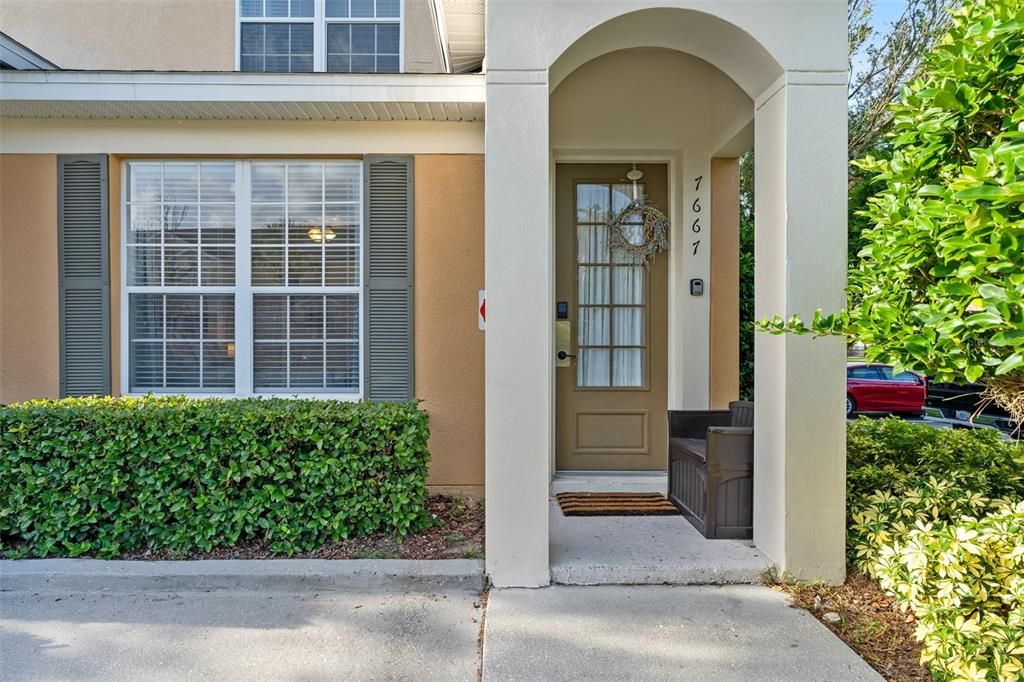 Active With Contract: $449,000 (3 beds, 3 baths, 1440 Square Feet)