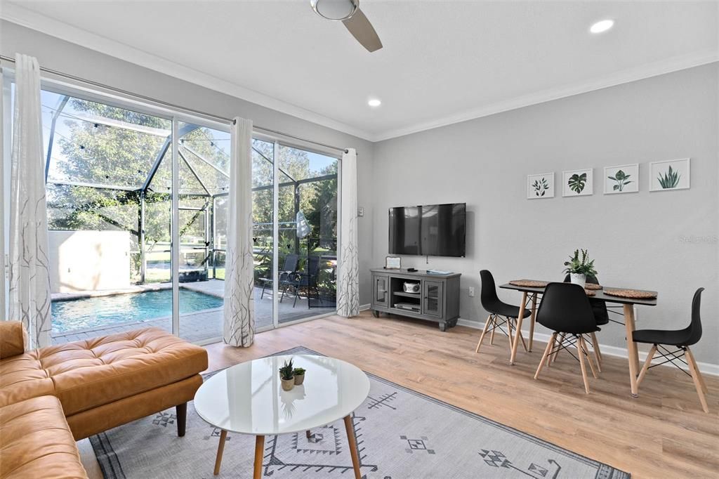 Active With Contract: $449,000 (3 beds, 3 baths, 1440 Square Feet)