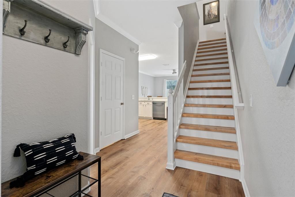 Active With Contract: $449,000 (3 beds, 3 baths, 1440 Square Feet)