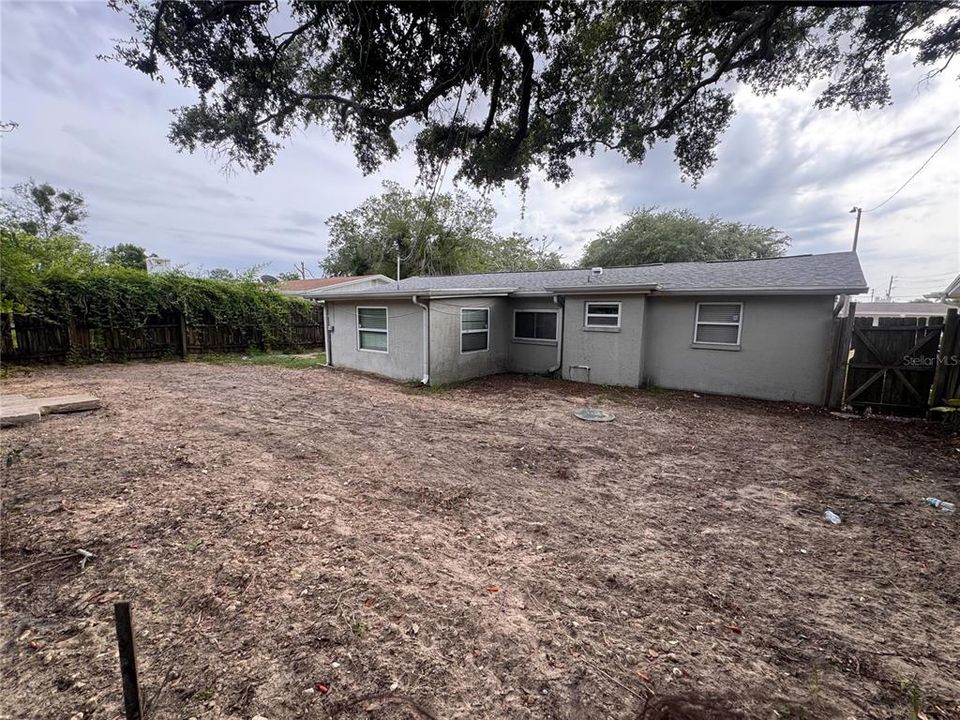 En Venta: $229,000 (2 camas, 1 baños, 988 Pies cuadrados)
