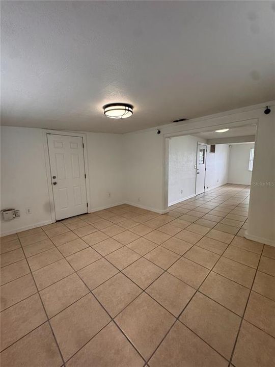 En Venta: $229,000 (2 camas, 1 baños, 988 Pies cuadrados)