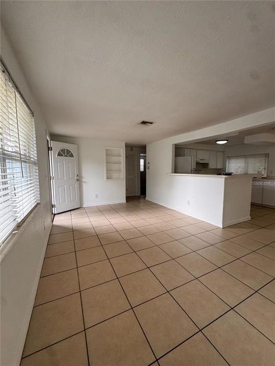 En Venta: $229,000 (2 camas, 1 baños, 988 Pies cuadrados)