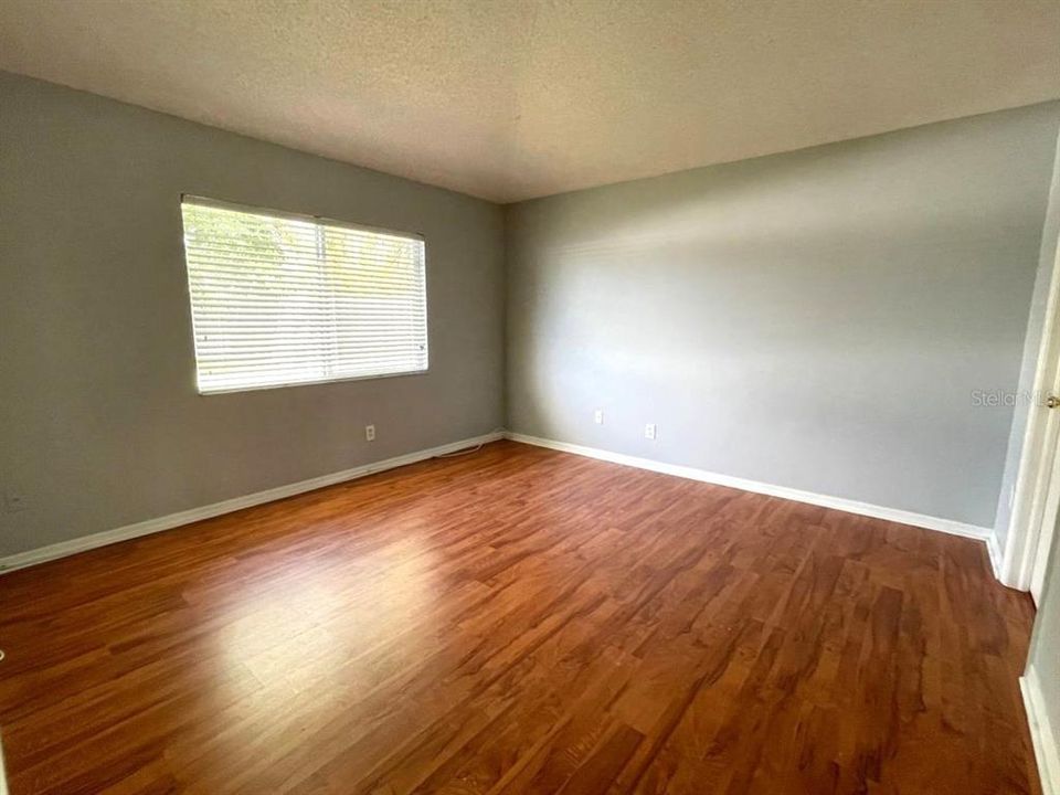 For Rent: $1,895 (3 beds, 2 baths, 1465 Square Feet)