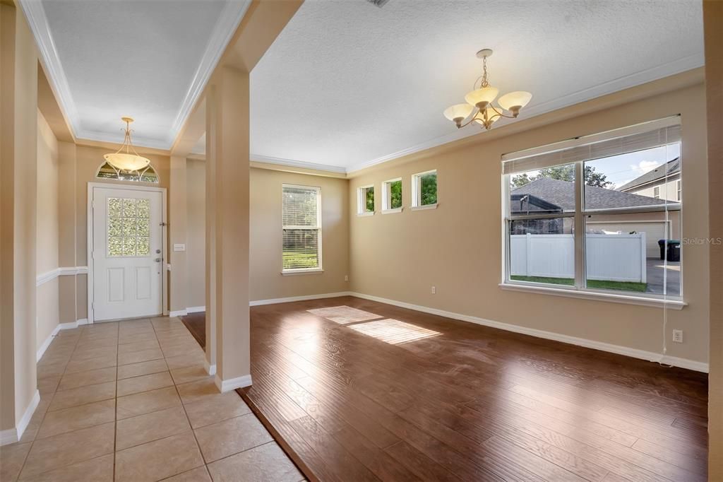 For Sale: $665,000 (4 beds, 3 baths, 3072 Square Feet)