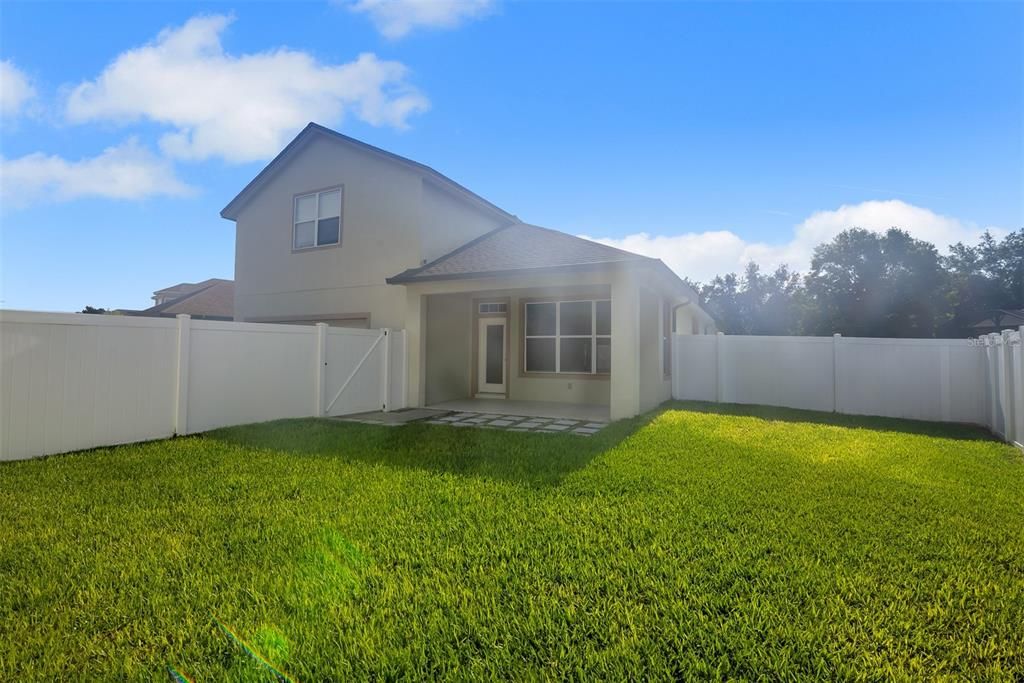 For Sale: $665,000 (4 beds, 3 baths, 3072 Square Feet)