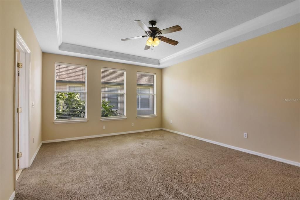 For Sale: $665,000 (4 beds, 3 baths, 3072 Square Feet)