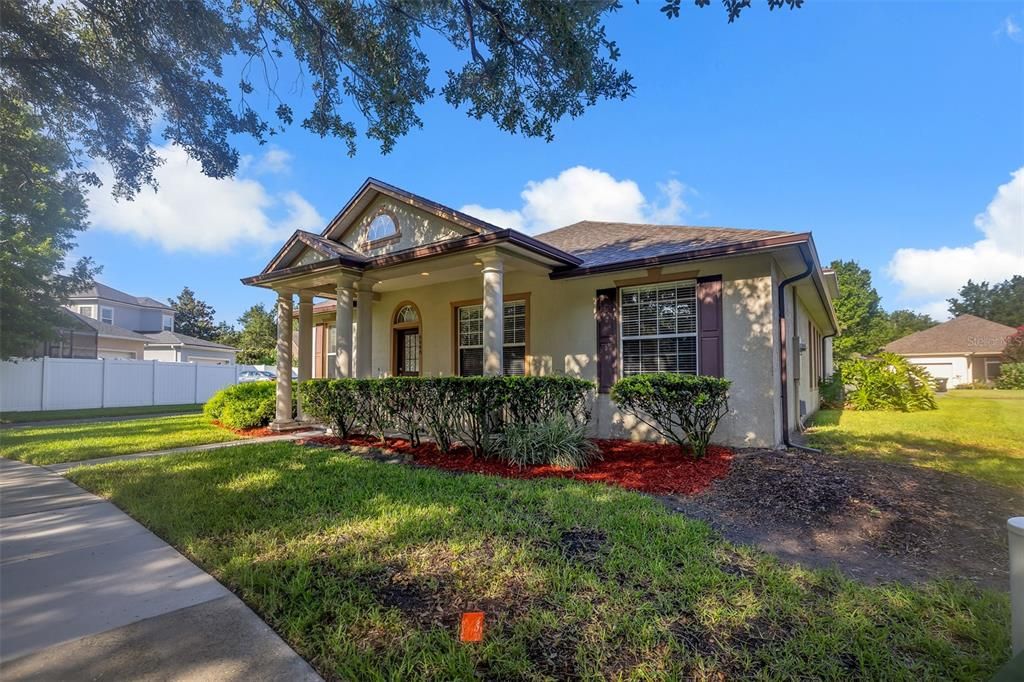 For Sale: $665,000 (4 beds, 3 baths, 3072 Square Feet)