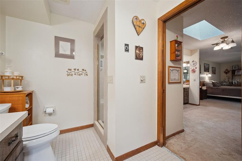 For Sale: $549,000 (3 beds, 2 baths, 2862 Square Feet)