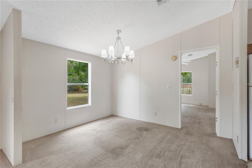 En Venta: $189,900 (3 camas, 2 baños, 1248 Pies cuadrados)