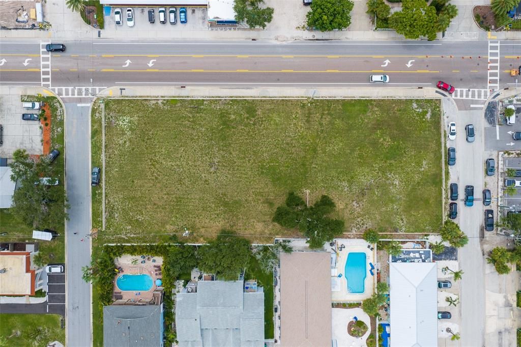 For Sale: $3,900,000 (0.16 acres)