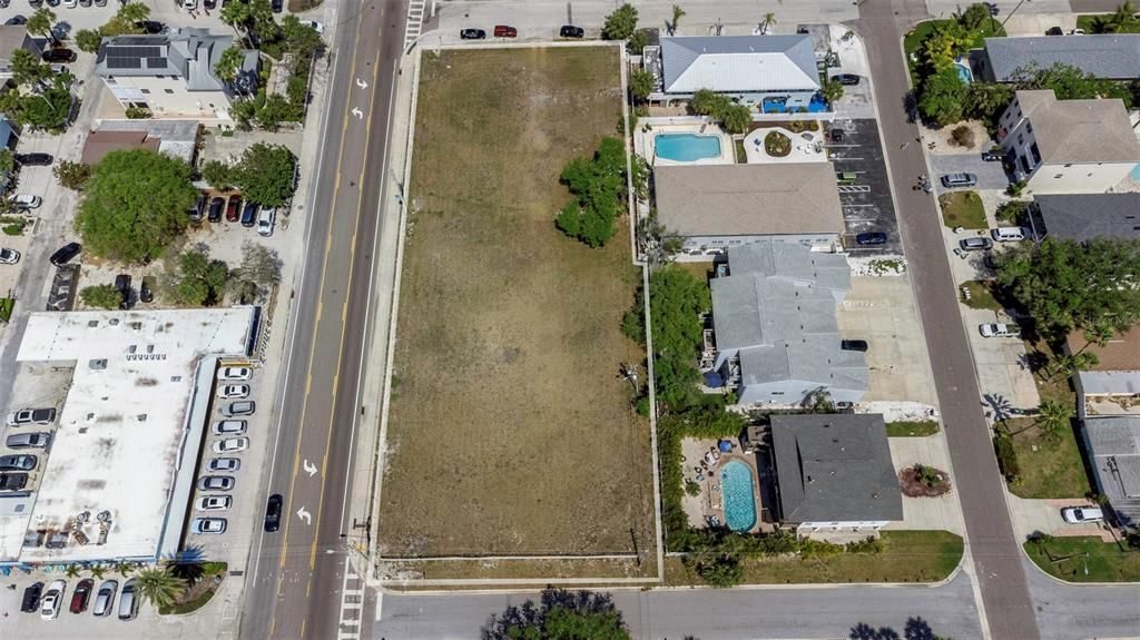 For Sale: $3,900,000 (0.16 acres)