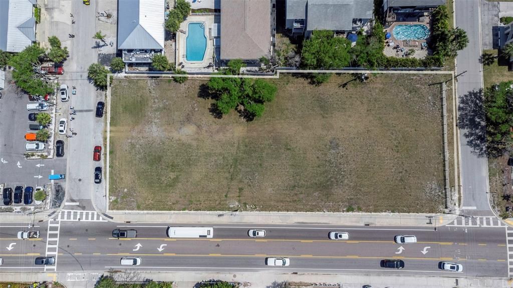 For Sale: $3,900,000 (0.16 acres)