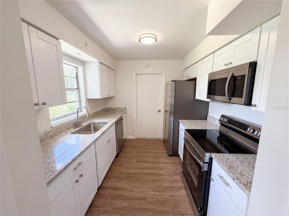 En Venta: $337,000 (3 camas, 2 baños, 1182 Pies cuadrados)