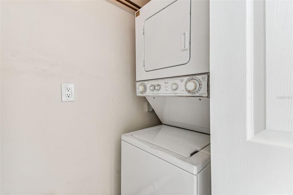 В аренду: $1,800 (1 спален, 1 ванн, 527 Квадратных фут)