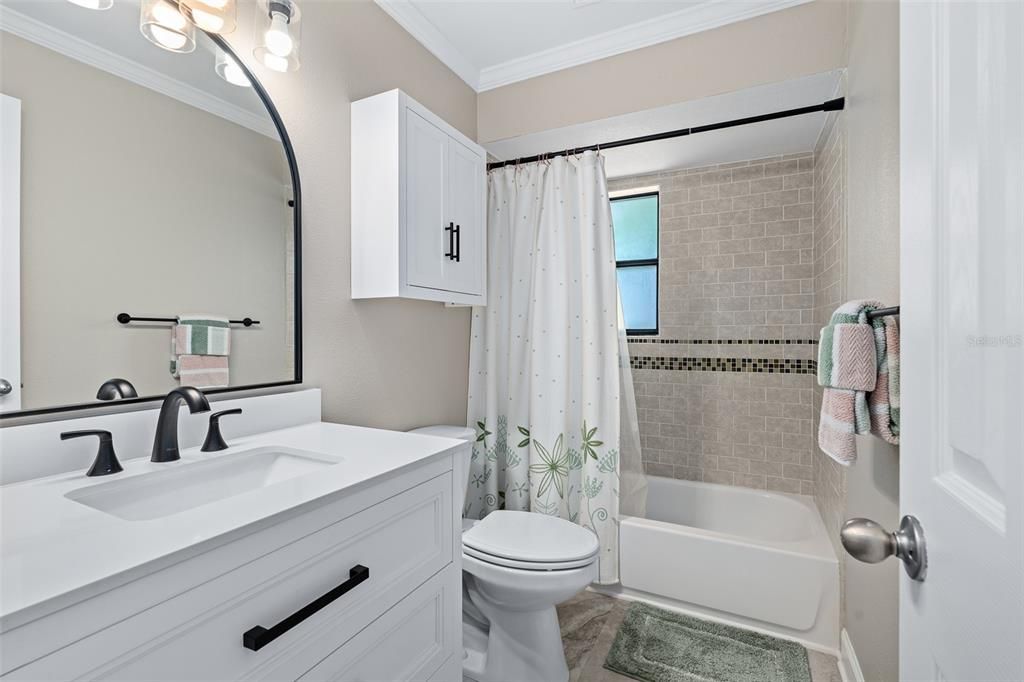 For Sale: $680,000 (3 beds, 3 baths, 1925 Square Feet)