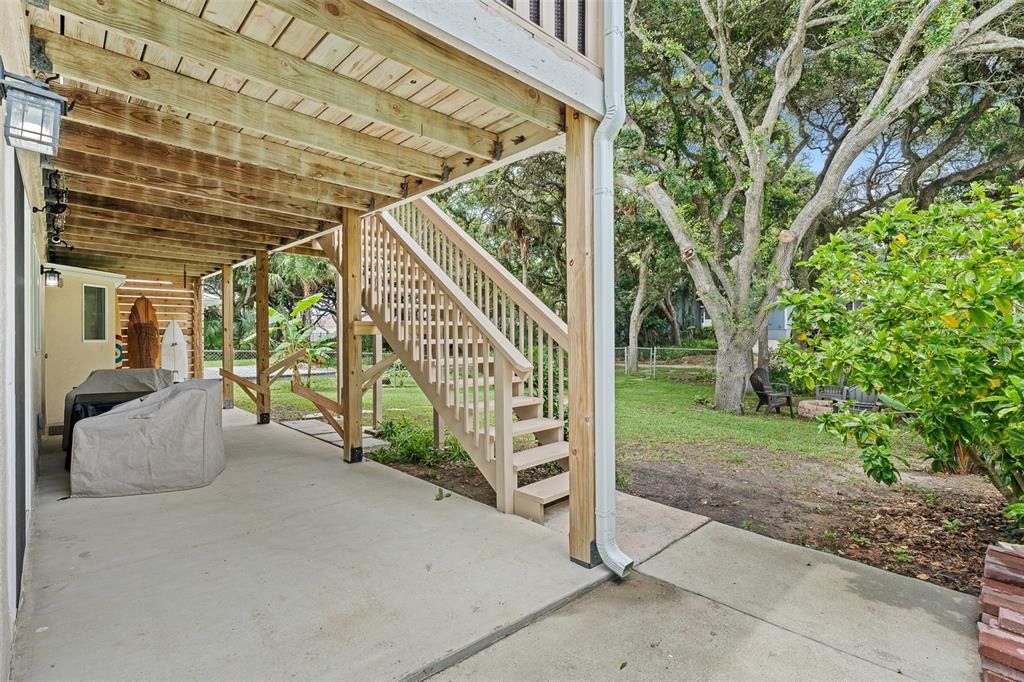 For Sale: $680,000 (3 beds, 3 baths, 1925 Square Feet)