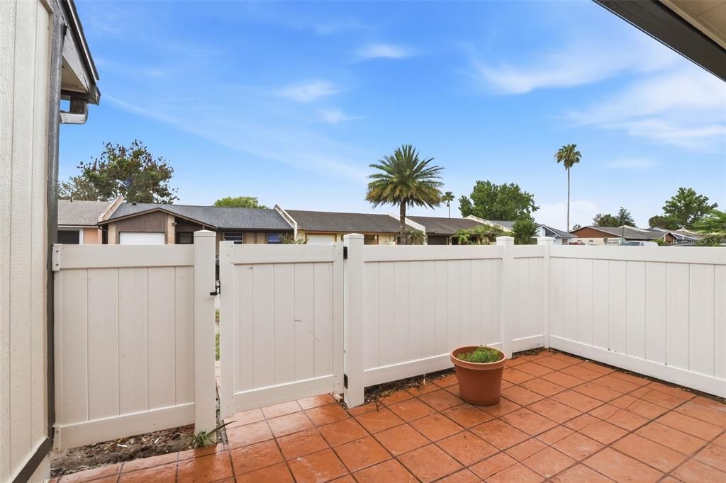 En Venta: $249,000 (3 camas, 2 baños, 1361 Pies cuadrados)