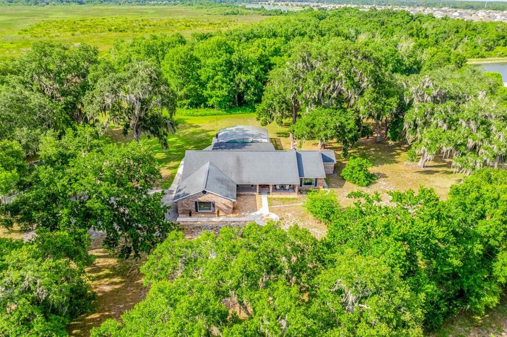 For Sale: $1,300,000 (5 beds, 3 baths, 3352 Square Feet)