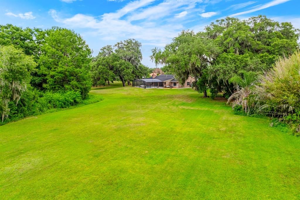 For Sale: $1,300,000 (5 beds, 3 baths, 3352 Square Feet)