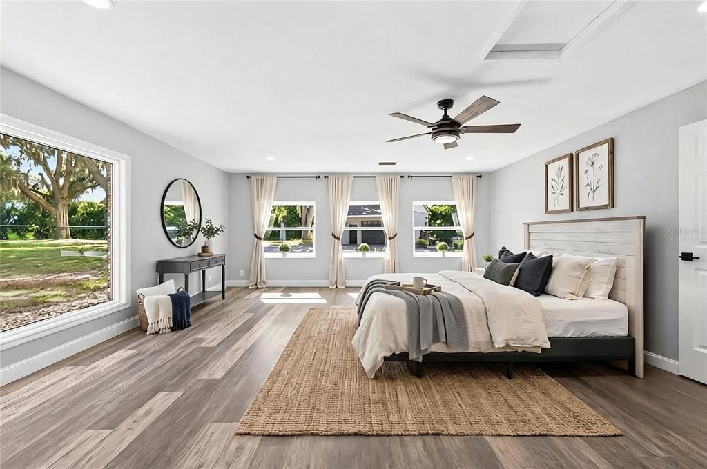 For Sale: $1,300,000 (5 beds, 3 baths, 3352 Square Feet)