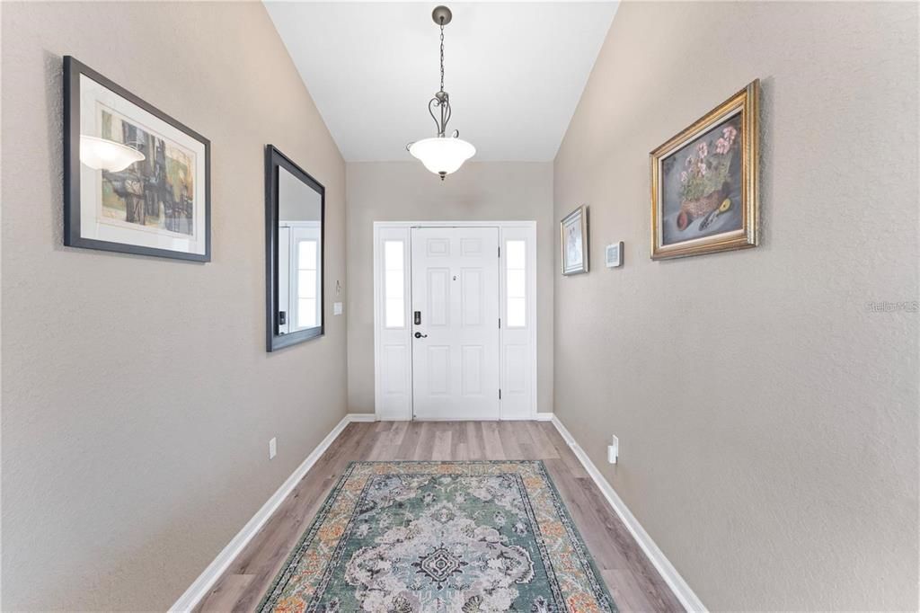 For Sale: $525,000 (3 beds, 2 baths, 1898 Square Feet)