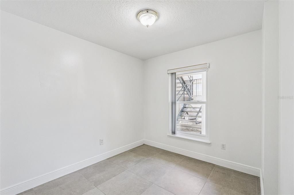 For Rent: $1,895 (3 beds, 2 baths, 1222 Square Feet)