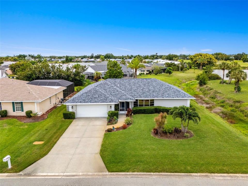 For Sale: $449,999 (3 beds, 2 baths, 1899 Square Feet)