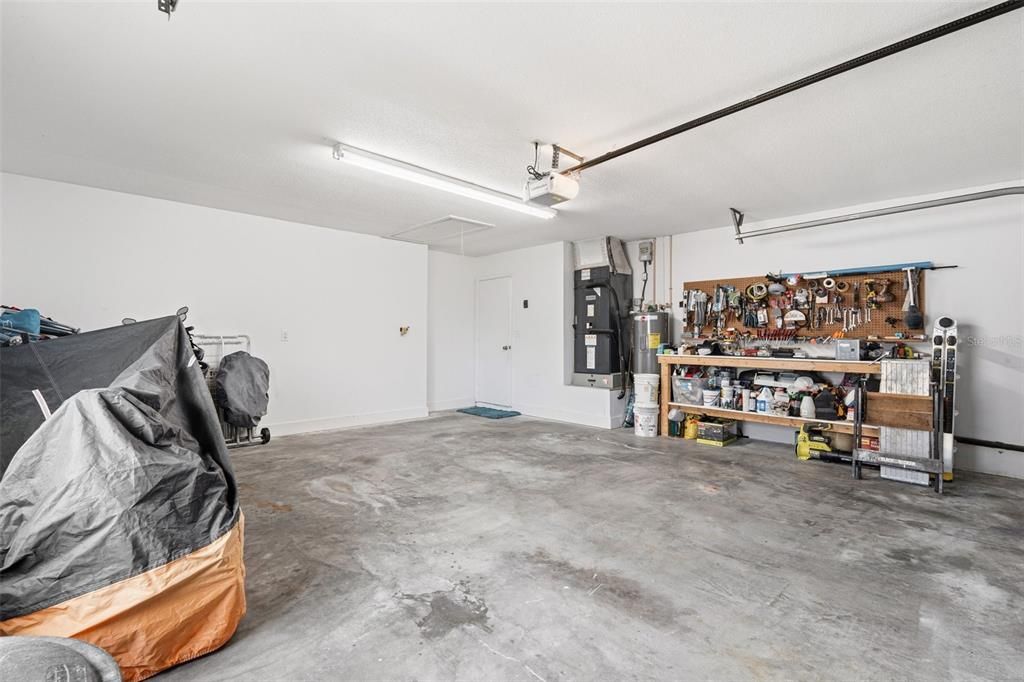 For Sale: $449,999 (3 beds, 2 baths, 1899 Square Feet)
