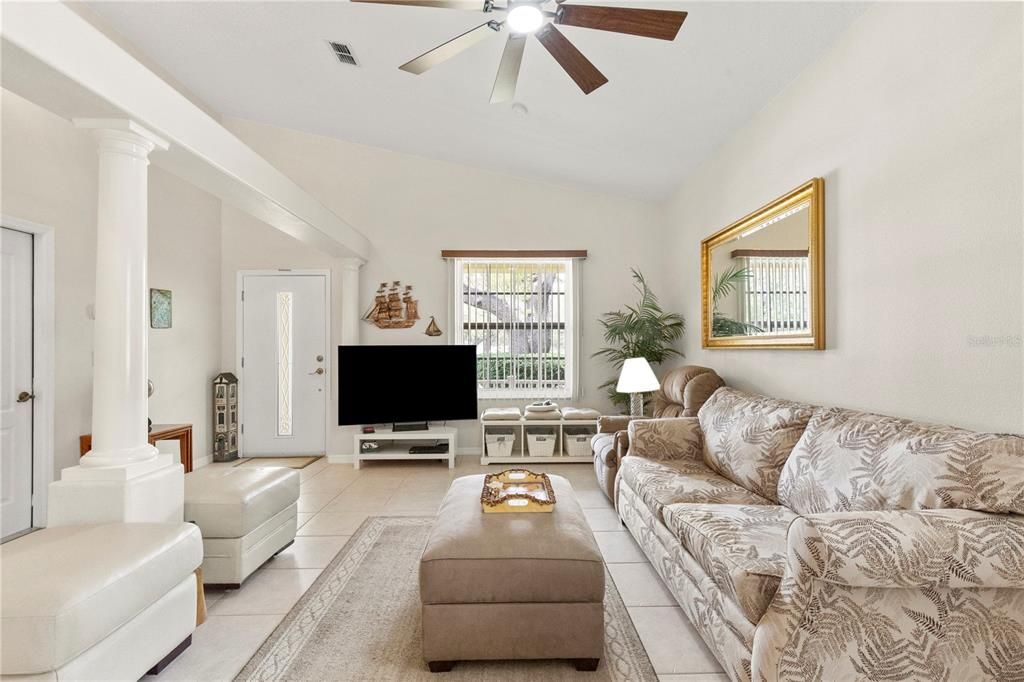 For Sale: $599,000 (3 beds, 2 baths, 1591 Square Feet)