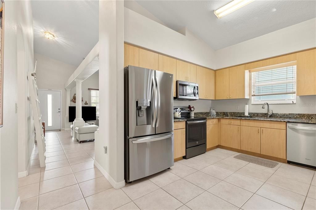 For Sale: $599,000 (3 beds, 2 baths, 1591 Square Feet)
