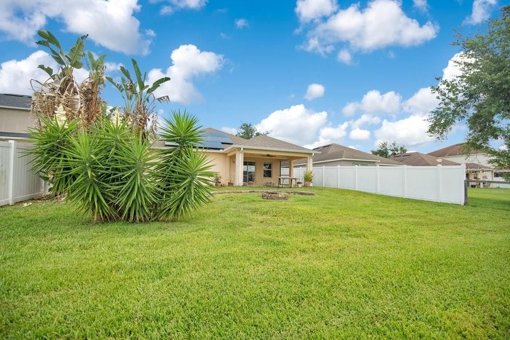 For Sale: $459,900 (4 beds, 2 baths, 1983 Square Feet)