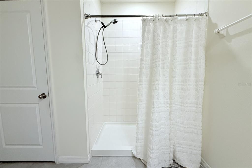 For Sale: $429,900 (4 beds, 2 baths, 2260 Square Feet)