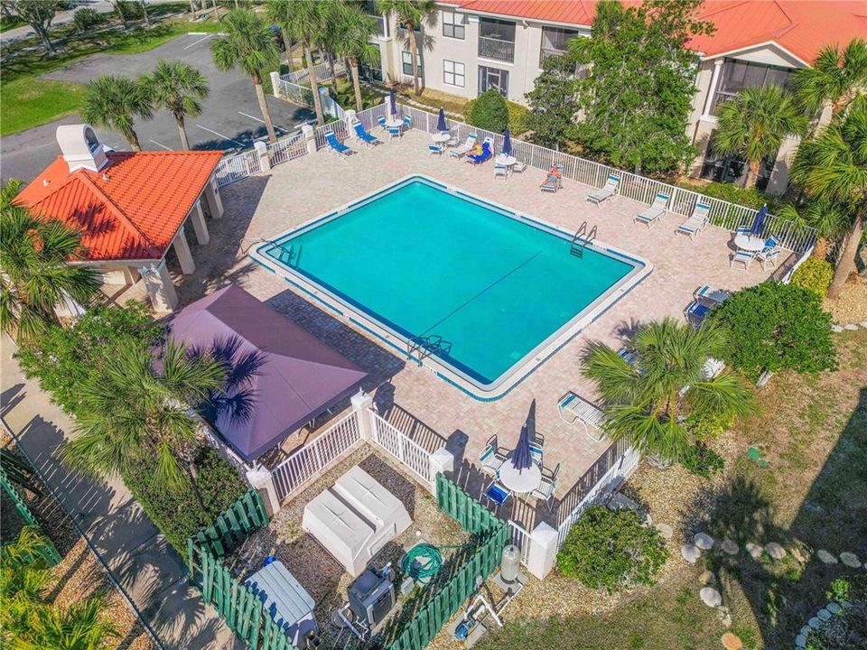 For Sale: $419,000 (3 beds, 3 baths, 1531 Square Feet)