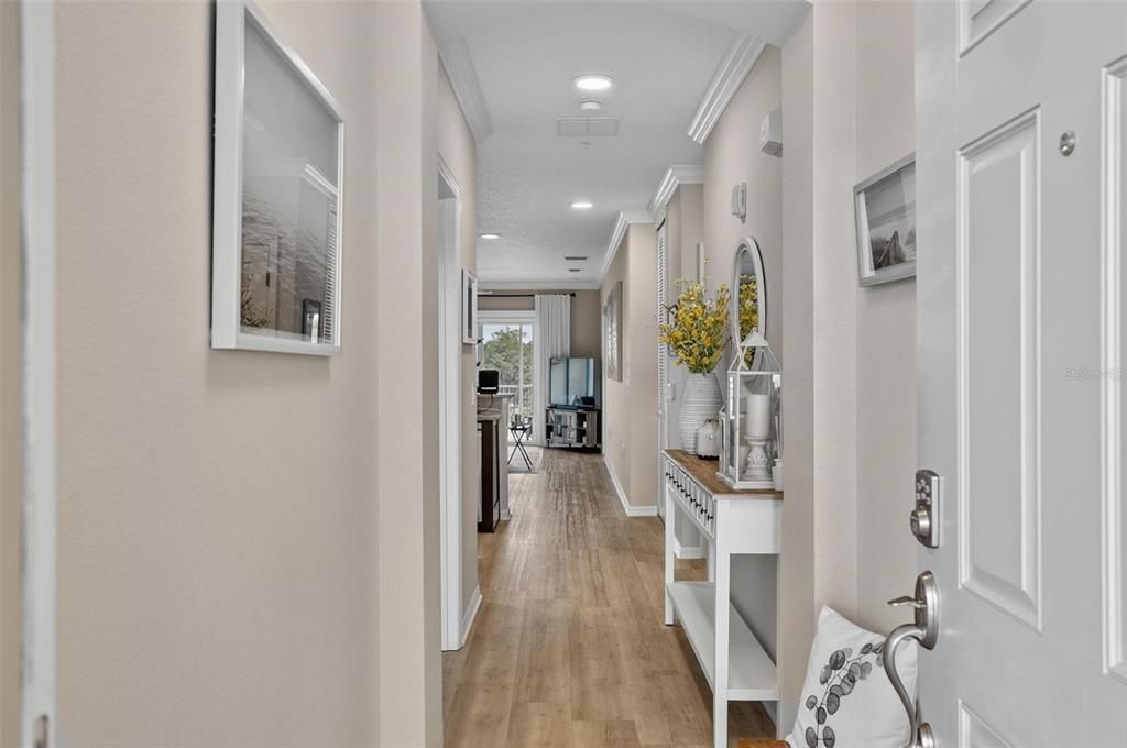 Activo con contrato: $399,000 (3 camas, 2 baños, 1377 Pies cuadrados)