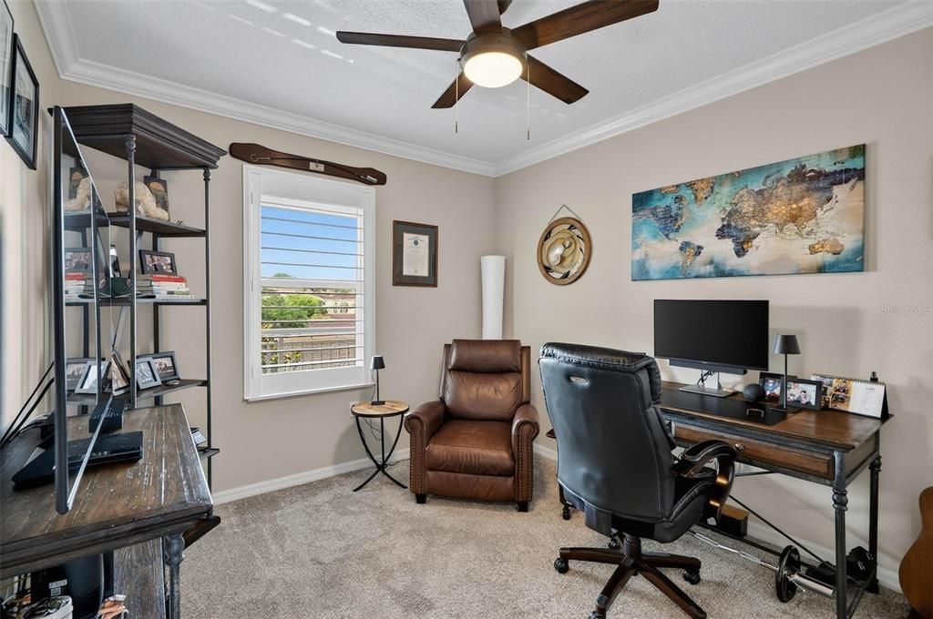 Activo con contrato: $399,000 (3 camas, 2 baños, 1377 Pies cuadrados)