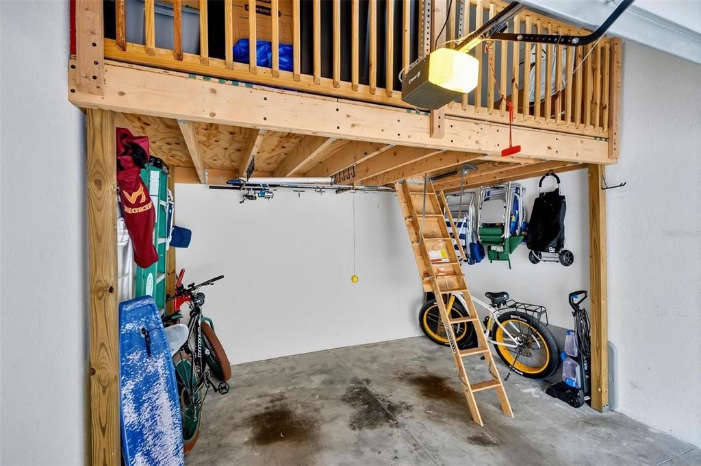 Activo con contrato: $399,000 (3 camas, 2 baños, 1377 Pies cuadrados)