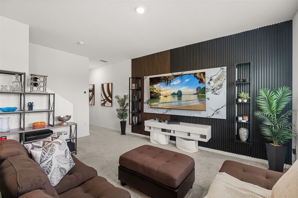 For Sale: $365,000 (3 beds, 2 baths, 1605 Square Feet)