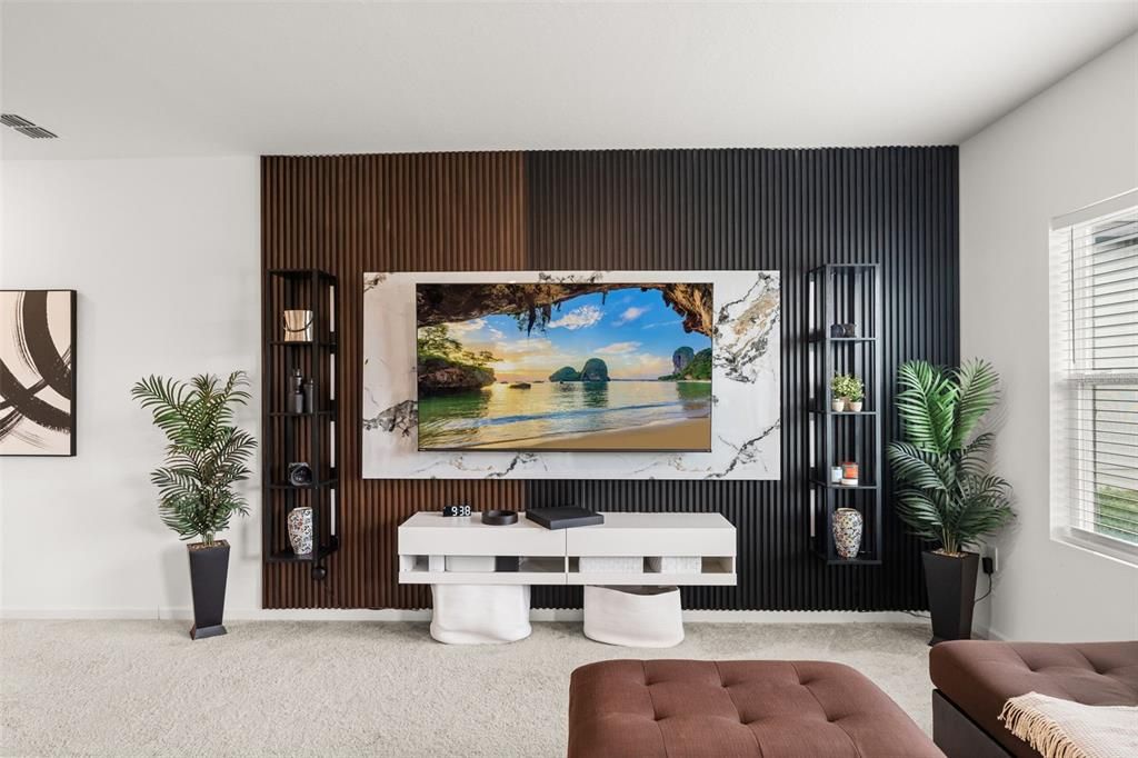 For Sale: $365,000 (3 beds, 2 baths, 1605 Square Feet)