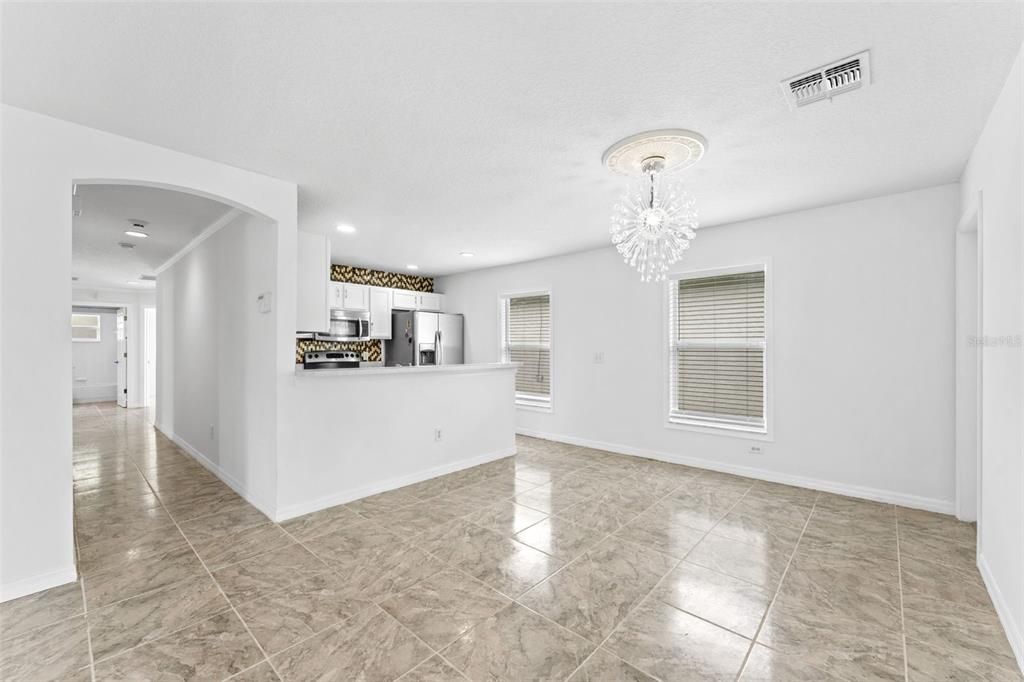 For Sale: $359,900 (4 beds, 2 baths, 1560 Square Feet)