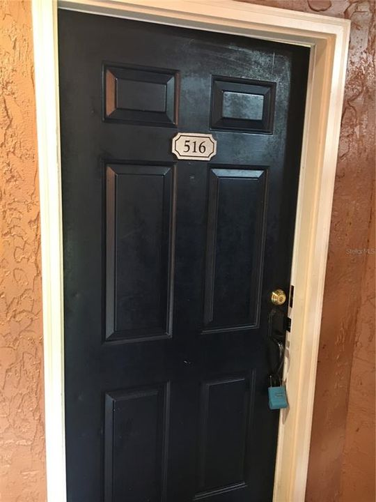 For Rent: $1,250 (1 beds, 1 baths, 711 Square Feet)