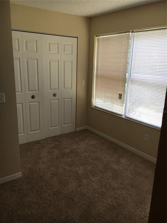 For Rent: $1,250 (1 beds, 1 baths, 711 Square Feet)