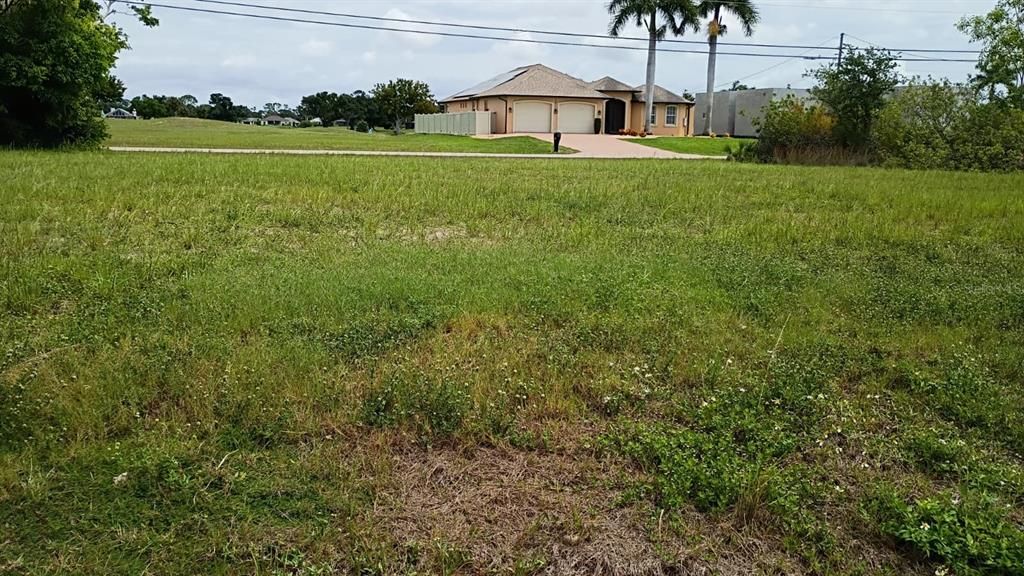 На продажу: $149,900 (0.34 acres)