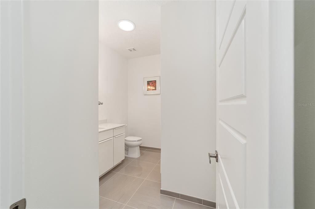 For Sale: $309,900 (2 beds, 2 baths, 1500 Square Feet)