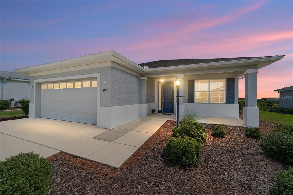 For Sale: $309,900 (2 beds, 2 baths, 1500 Square Feet)