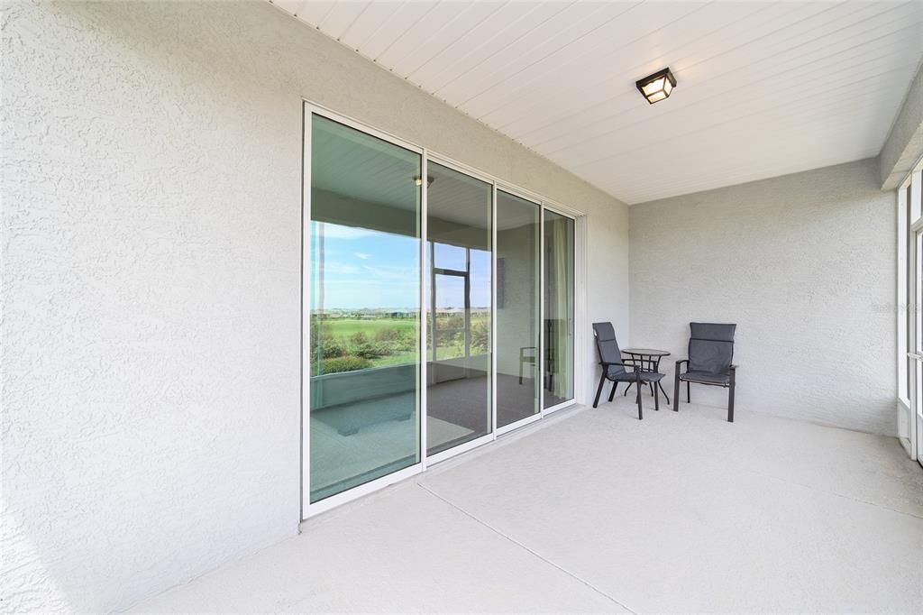 For Sale: $309,900 (2 beds, 2 baths, 1500 Square Feet)
