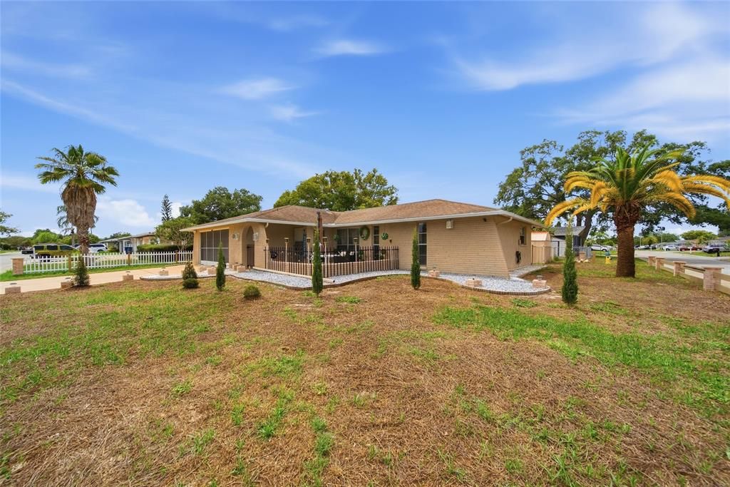 En Venta: $290,000 (2 camas, 2 baños, 1278 Pies cuadrados)