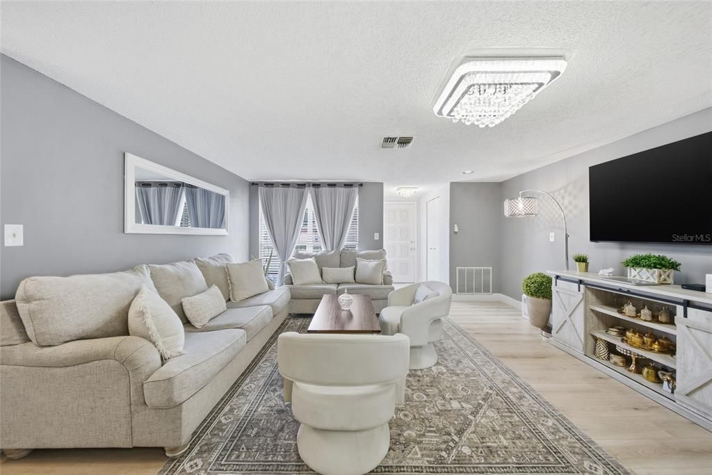 En Venta: $290,000 (2 camas, 2 baños, 1278 Pies cuadrados)
