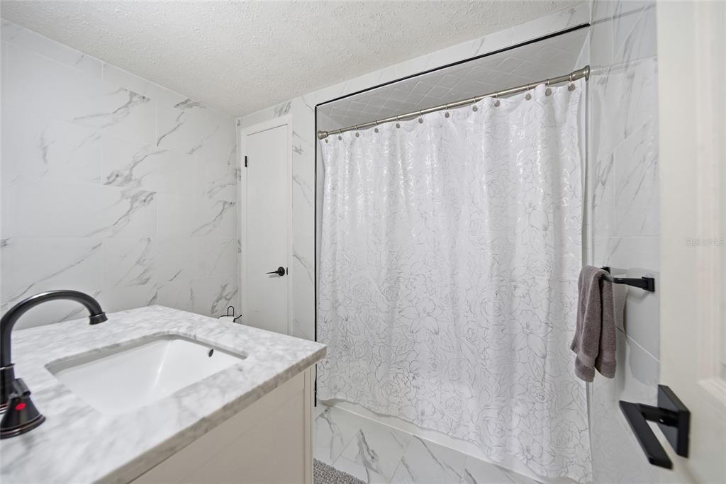 En Venta: $290,000 (2 camas, 2 baños, 1278 Pies cuadrados)