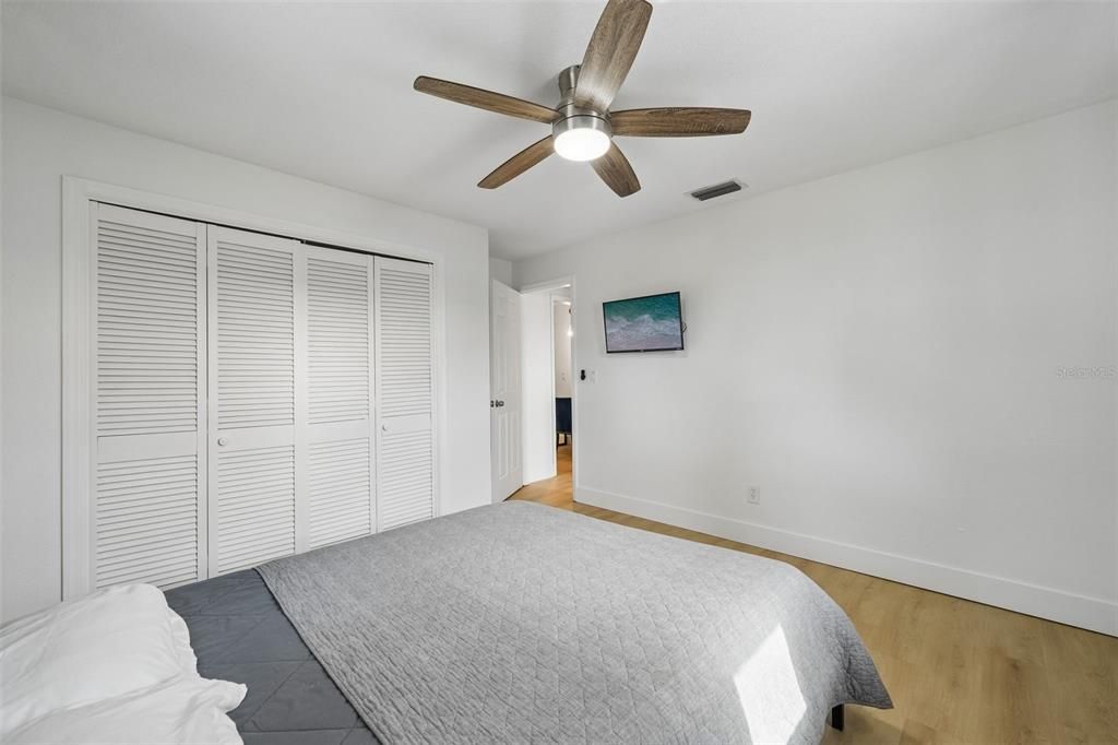 For Sale: $599,000 (3 beds, 2 baths, 1677 Square Feet)